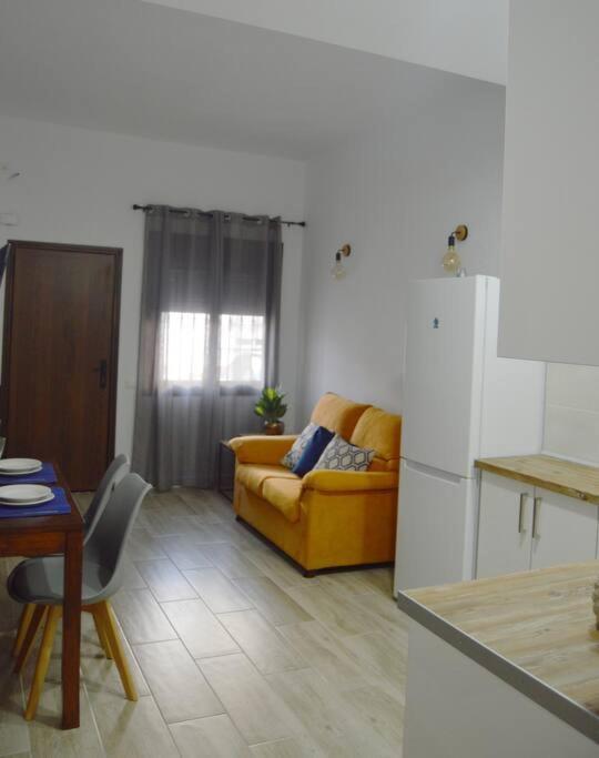Apartamento Ana'S Cerca Del Parque Tecnologico مالقة المظهر الخارجي الصورة